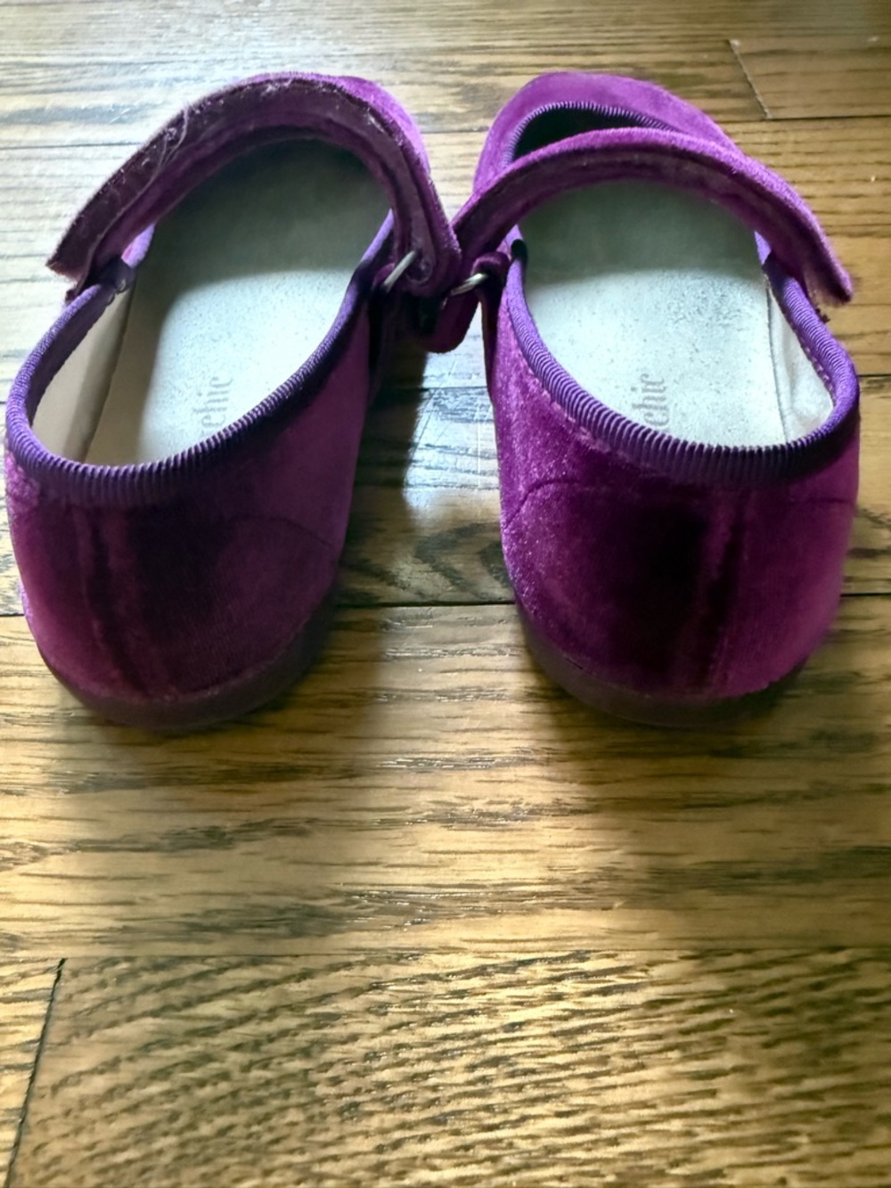 Childrenchic Purple Velvet Mary Jane Shoes EU 28 US 11 Girls - Picture 3 of 6